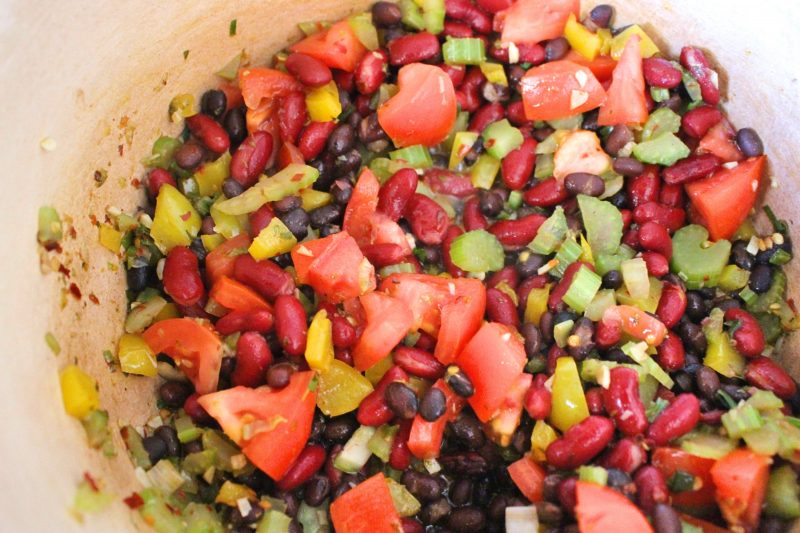 Cook all the vegetables in the pot Sautee all the vegetables in the pot